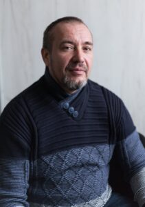 Митрюхин Александр Александрович — специалист отдела строительства и логистики